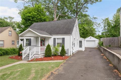 21 Westerleigh Rd, New Haven, CT 06515