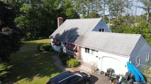 11 Norman Ave, Windsor Locks, CT 06096