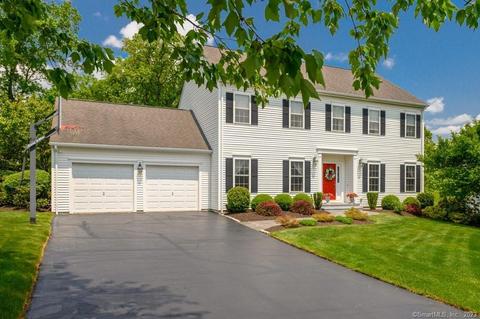 20 Patricks Ct, Wallingford, CT 06492