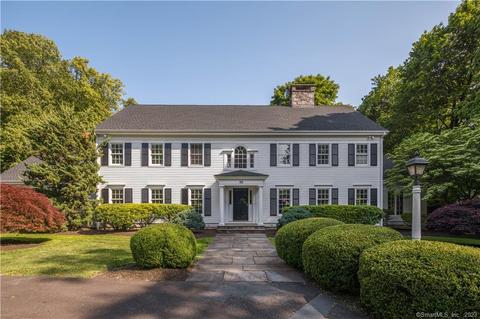 88 Norrans Ridge Dr, Ridgefield, CT 06877