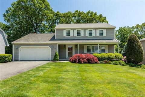 321 Candlewyck Dr, Newington, CT 06111