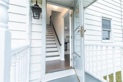 10 Mcgrath Ct, Stratford, CT 06615