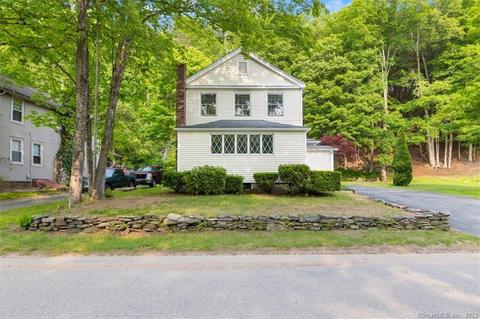 24 Powerhouse Rd, Moodus, CT 06469