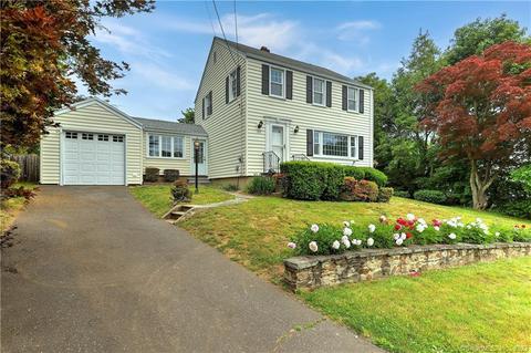 186 Norman Cir, Stratford, CT 06614