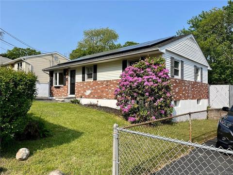 108 Transit St, Waterbury, CT 06704