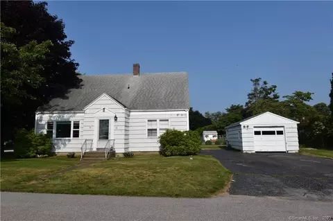 1 Richmond Ln, Stonington, CT 06378