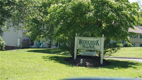 55 Prange Rd #55, Brookfield, CT 06804