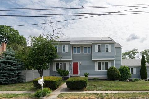 20 Audi Ln, Stratford, CT 06615