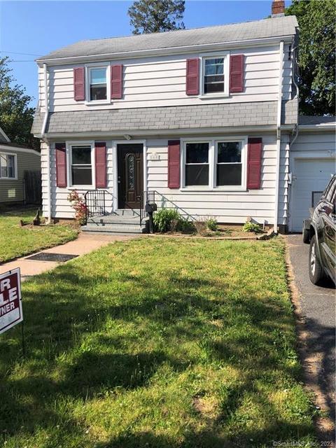 165 Bradley Ave, Hamden, CT 06514