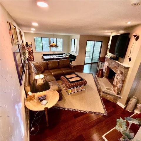231 Ledge Dr, Torrington, CT 06790