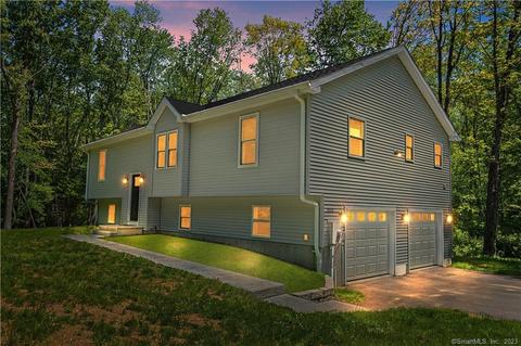 850 Upper Maple St, Killingly, CT 06241