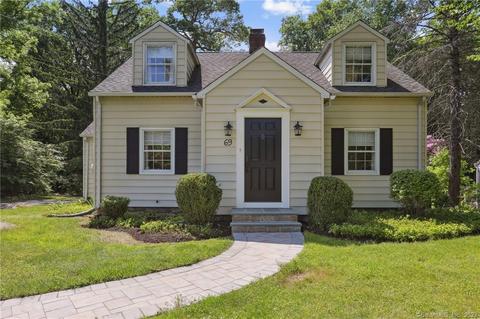 69 New St, Ridgefield, CT 06877