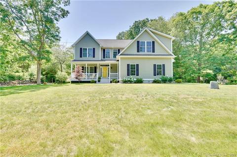40 Chriswood Trce, Ledyard, CT 06339