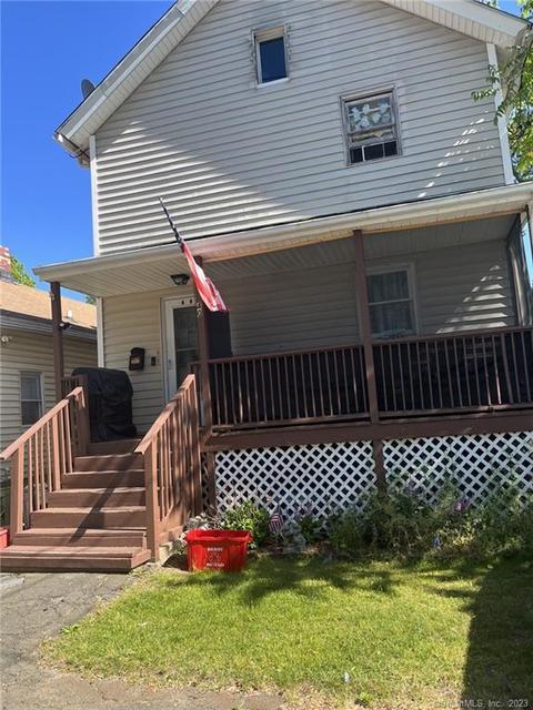 40 8th St, Derby, CT 06418