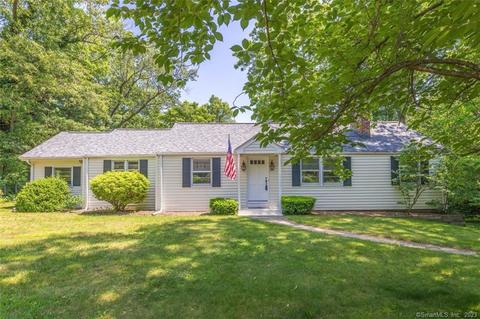 56 Sylvan St, Avon, CT 06001