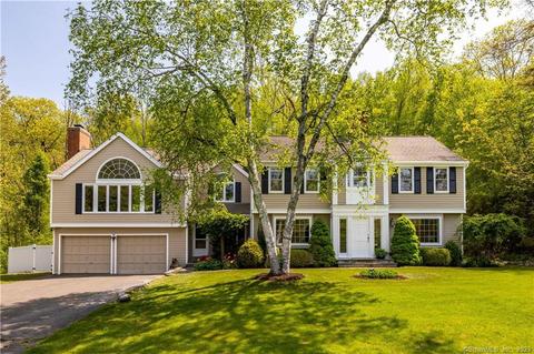 58 Wright Dr, Avon, CT 06001
