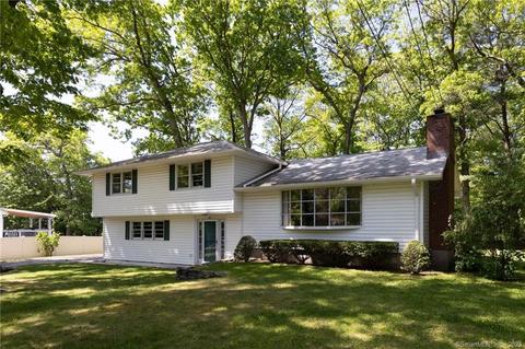 46 Jan Rd, Bristol, CT 06010