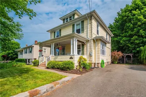 419 W Center St, Southington, CT 06489