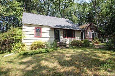 120 Winnepoge Dr, Fairfield, CT 06825