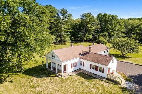 76 East St, Hebron, CT 06248