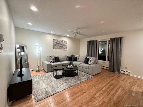 97 Dallas Ave #A7, Plainville, CT 06062