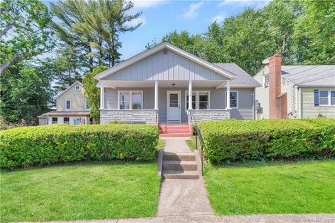 44 Westphal St, West Hartford, CT 06110