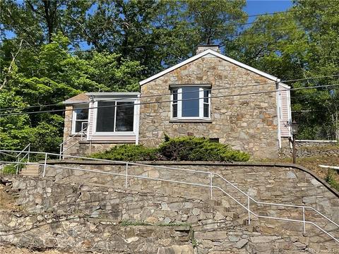 37 Ells St, Ansonia, CT 06401