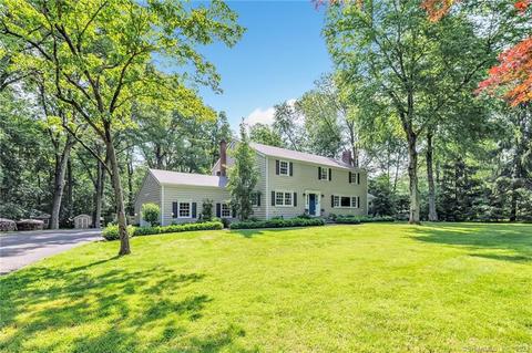 100 Maywood Rd, Norwalk, CT 06850