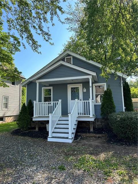 32 Buck St, Newington, CT 06111