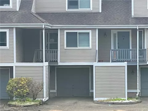 950 S Main St #950, Middletown, CT 06457