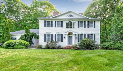 146 Stony Brook Ln, Watertown, CT 06795