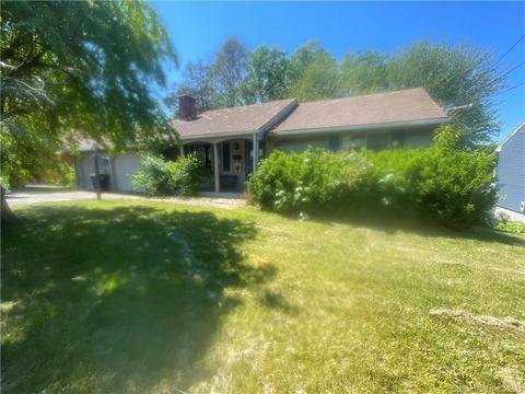 165 Batterson Dr, New Britain, CT 06053