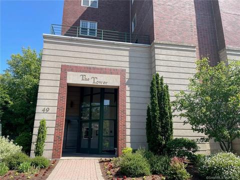 49 Rose St #404, Branford, CT 06405