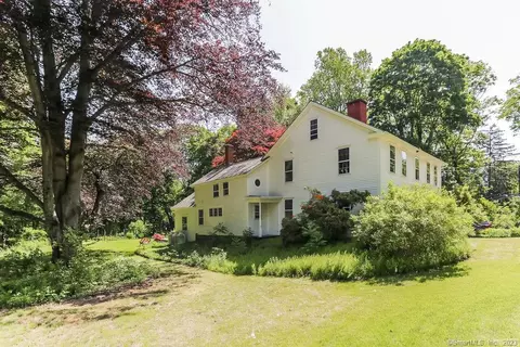360 Walkley Hill Rd, Haddam, CT 06438