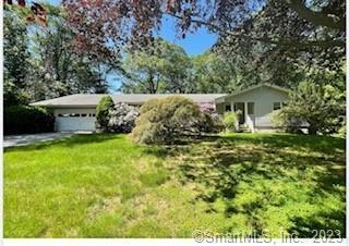 65 Partridge Ln, Trumbull, CT 06611