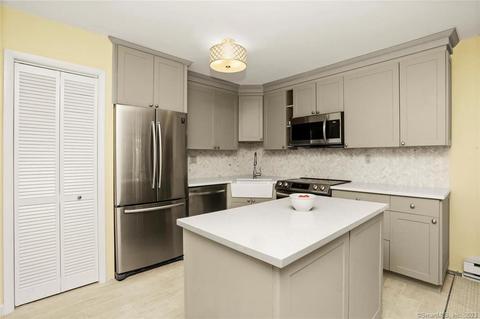 201 Highview Ave #B2, Stamford, CT 06907