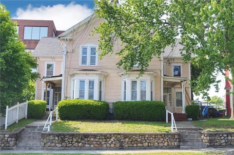 148-150 Williams St, New London, CT 06320
