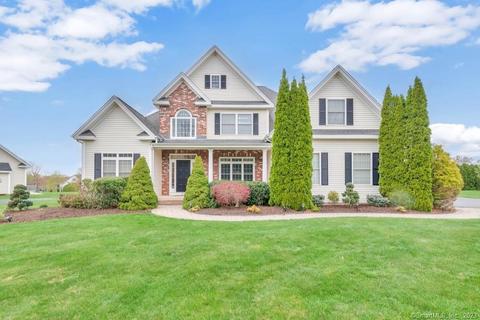 50 Steele Farm Dr, Manchester, CT 06040