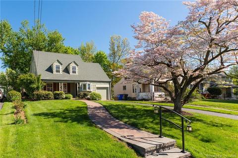 1564 Boulevard, West Hartford, CT 06107