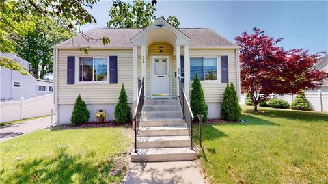 927 Birdseye St, Stratford, CT 06615