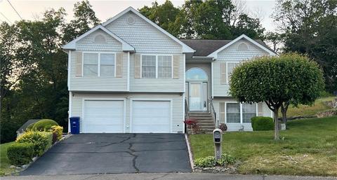 39 Asia Cir, Bridgeport, CT 06610