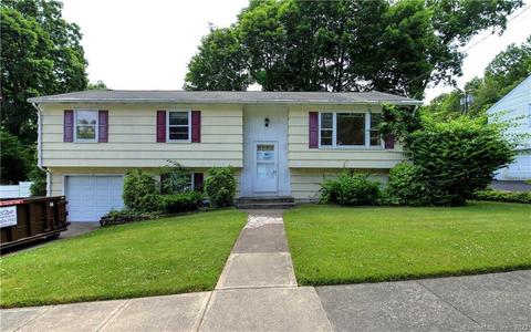 5 Salem Rd, West Haven, CT 06516