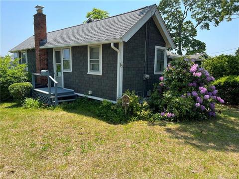 13 Summer Pl, Milford, CT 06460