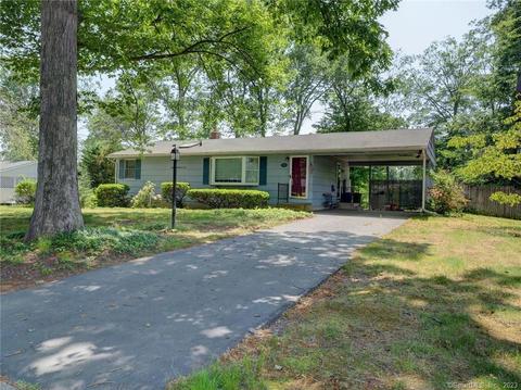 21 Balsam Rd, Wallingford, CT 06492