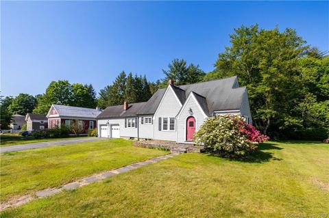 37 Church St, New Hartford, CT 06057