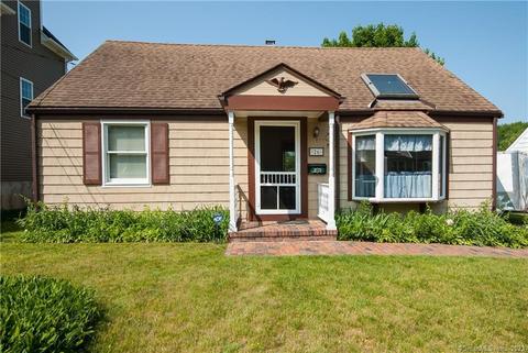 26 York St, Milford, CT 06460