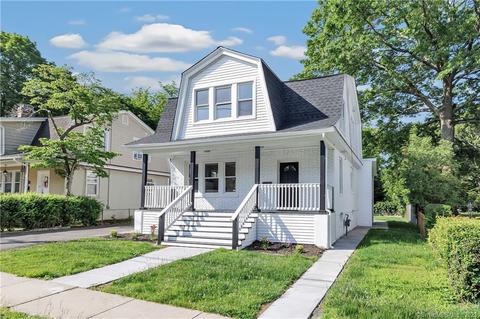 73 Edgewood Pl, Fairfield, CT 06825