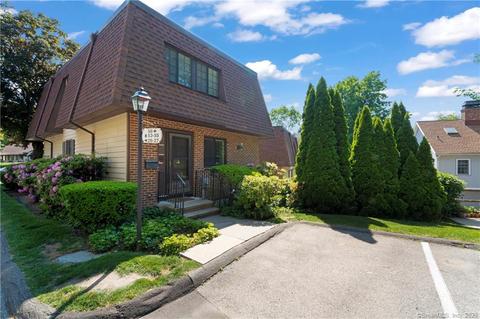 202 Soundview Ave #55, Stamford, CT 06902