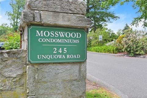 245 Unquowa Rd #90, Fairfield, CT 06824
