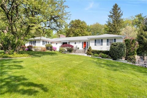 37 Holly Ln, Darien, CT 06820